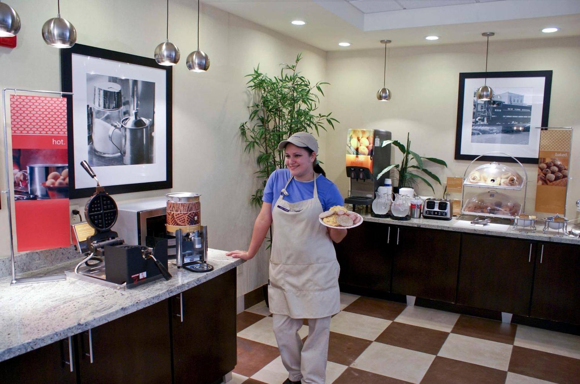 Hampton Inn Orange Kültér fotó